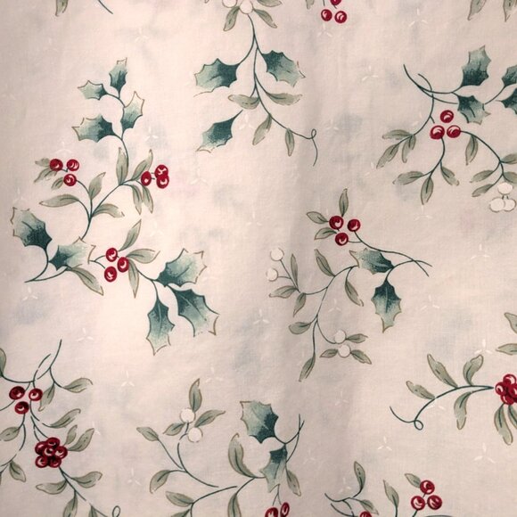 New! Lovely Hollyberry Holiday Tablecloth 48" x 48" Cotton - Picture 2 of 3
